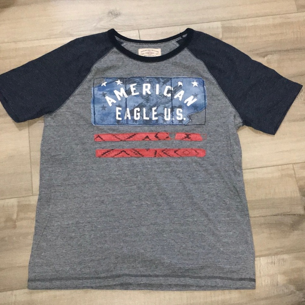 Vintage American Eagle Outfitters T-Shirt Size L